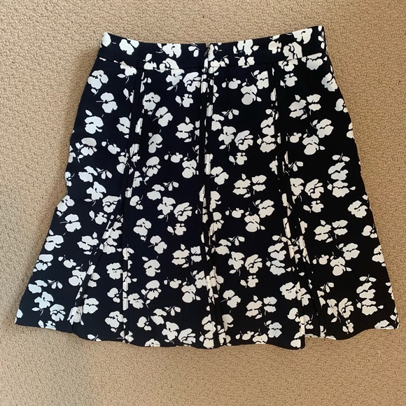 Floral Ann Taylor Skirt - Picture 2 of 3